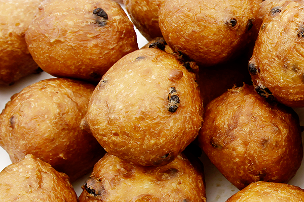 De Oliebollenbakkerij - Oliebollen met krenten